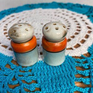 Vintage Miniature Japan Lusterware Salt And Pepper Shakers